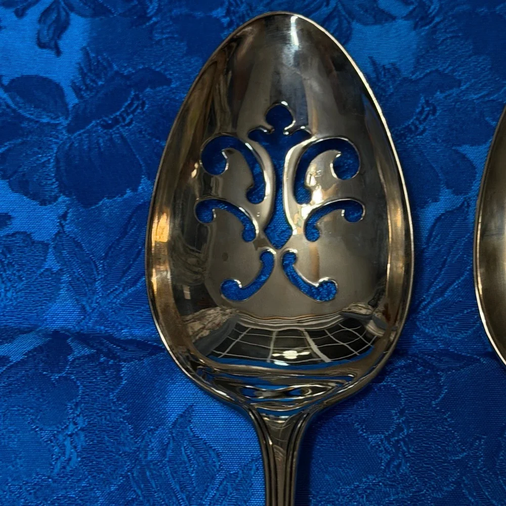 Vintage‎ Rooster Wheat Silver Plated Serving Spoon Set Pierced and Solid 2 Piece